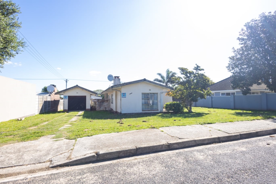 3 Bedroom Property for Sale in Blomtuin Western Cape